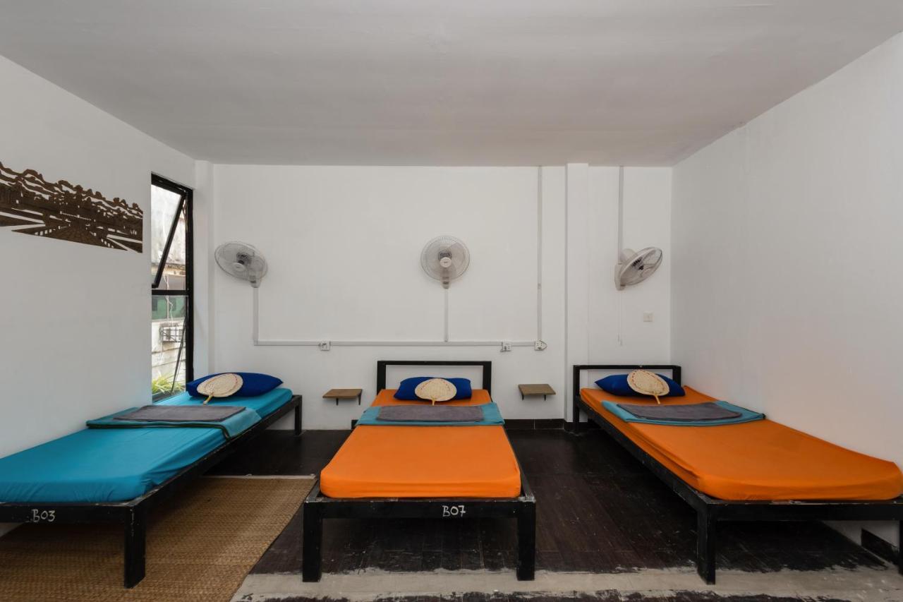 เวิร์ลด์ วอล์คเกอร์ โฮสทัล Apartment เสียมราฐ ภายนอก รูปภาพ